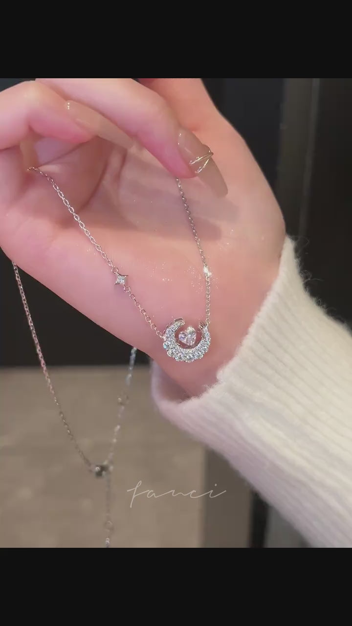 Selena Celestial Moon & Heart Necklace - Dainty Gold Jewelry