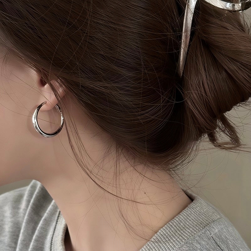 Minimalist Mirror-Polish Statement Hoops - Effortless Elegance Duo-Size Earrings