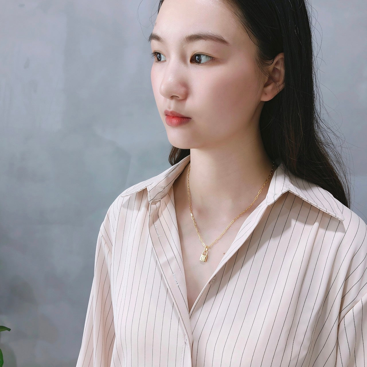 Modern Gold Lock Pendant Necklace | 18K Gold Plated Chunky Chain