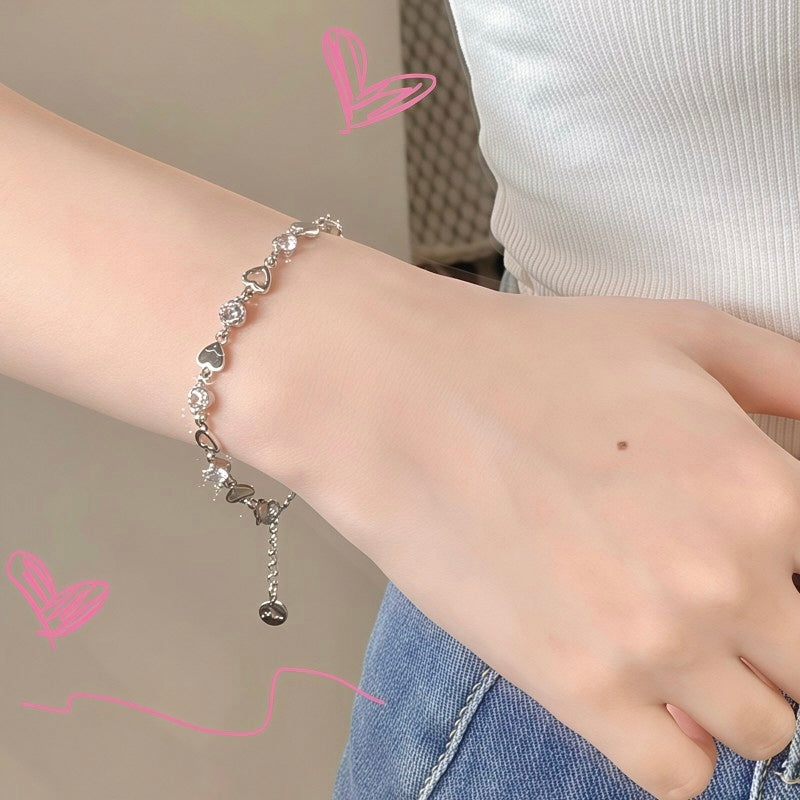 Amore Radiant Heart Link Bracelet - Effortless Elegance Jewelry⁠